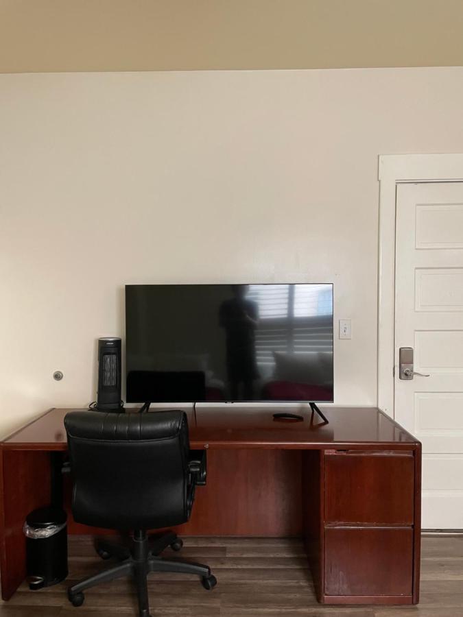 Private Los Angeles Room - Free Wifi, Ac, Tv, Private Fridge, Kitchen, Near Usc - Exposition Park - Usc Memorial Coliseum - Banc Of California Bmo Stadium - Downtown Los Angeles Dtla - University Of Southern California Usc!!! Экстерьер фото